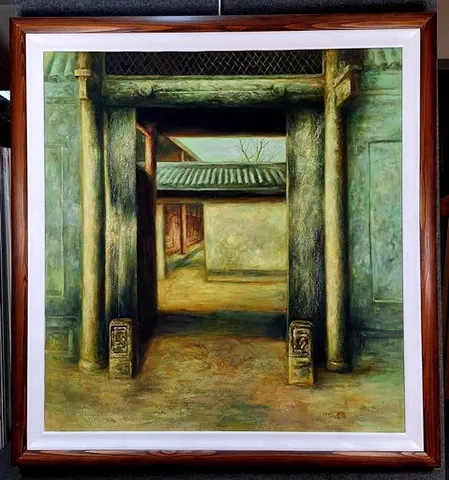 Old House Courtyard