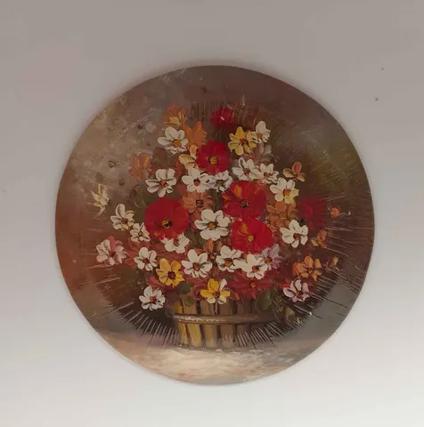 Circular Canvas 1