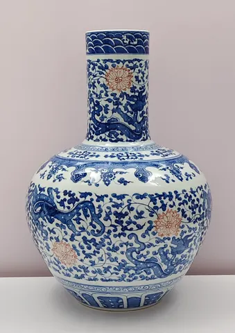 Chinese Ceramic Vase – Blue & White with Iron‑Red V-1-550