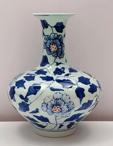 Chinese ceramic Yuhuchunping Vase – Blue Floral
